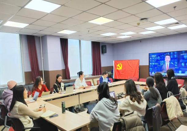 学术骨干工作会议照片4.png