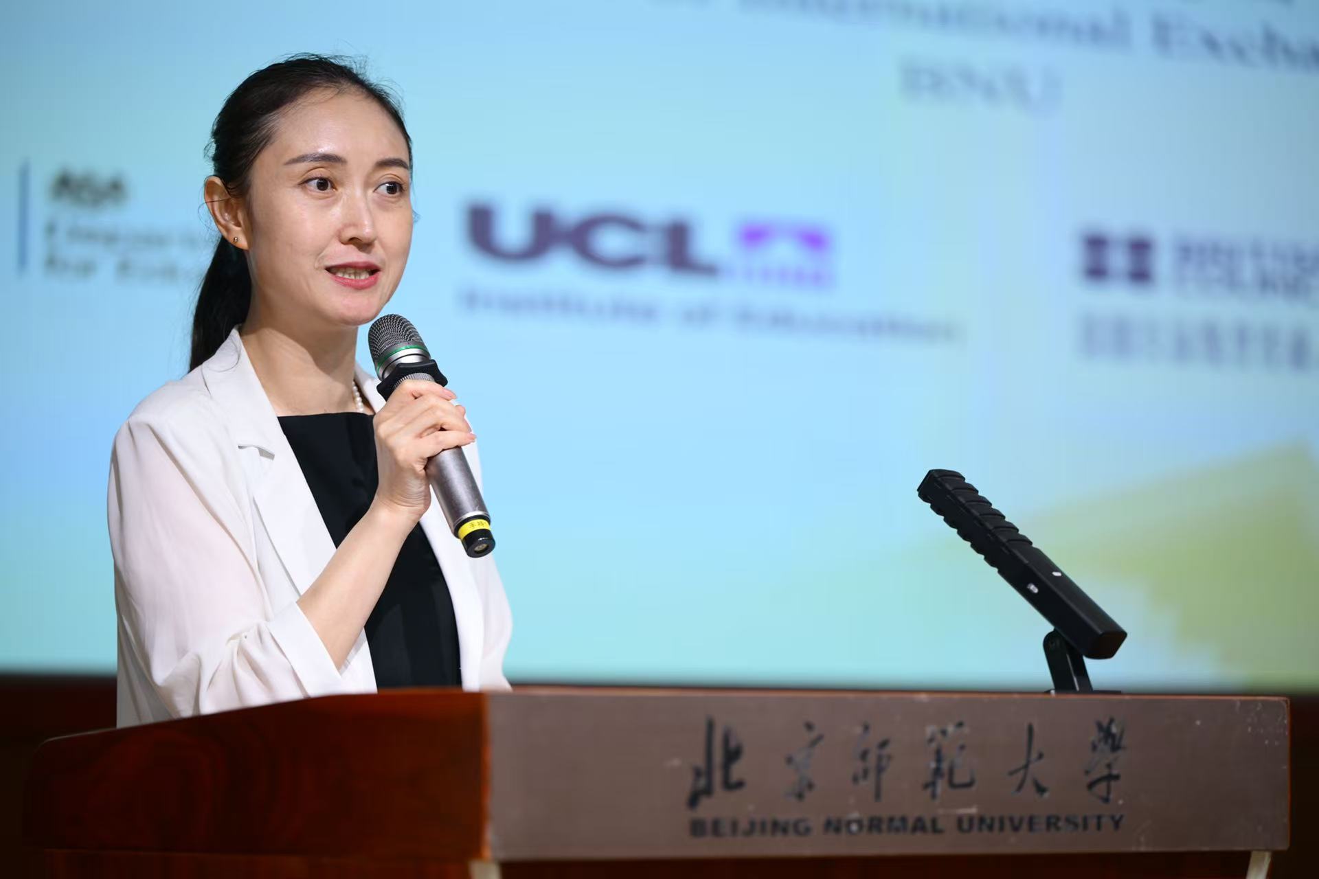 3-滕珺致辞.jpg 3-滕珺致辞.jpg